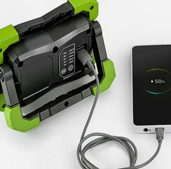 Faro da Lavoro LED Ricaricabile Fasano FG 210/C - 3000 Lumen, Impermeabile IP65, 5 Livelli Luminosità e Funzione Power Bank